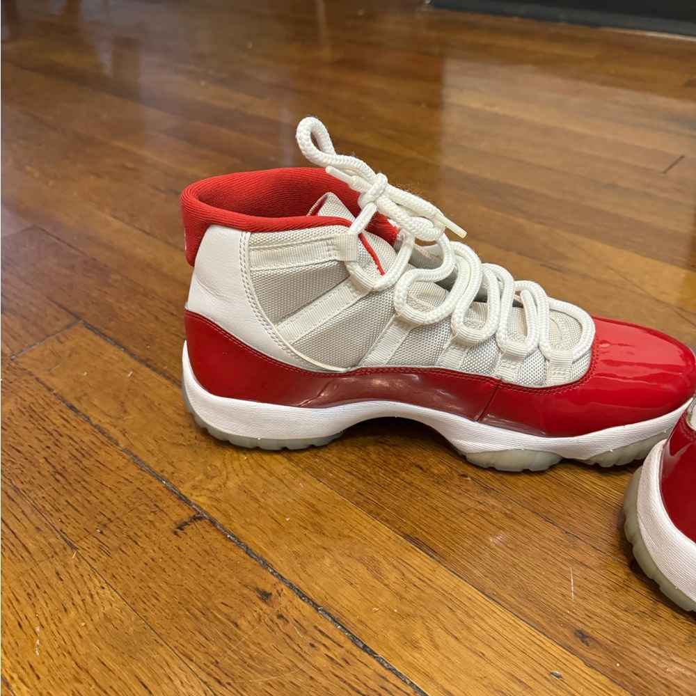 Bundle Patten leather Jordan 11’s - Picture 3 of 11